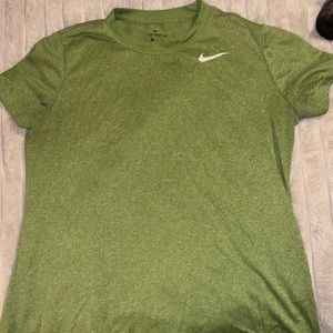 Nike Dri-Fit yes